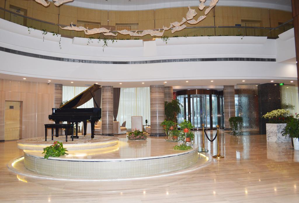 Noble Center Hotel Shanghai Esterno foto