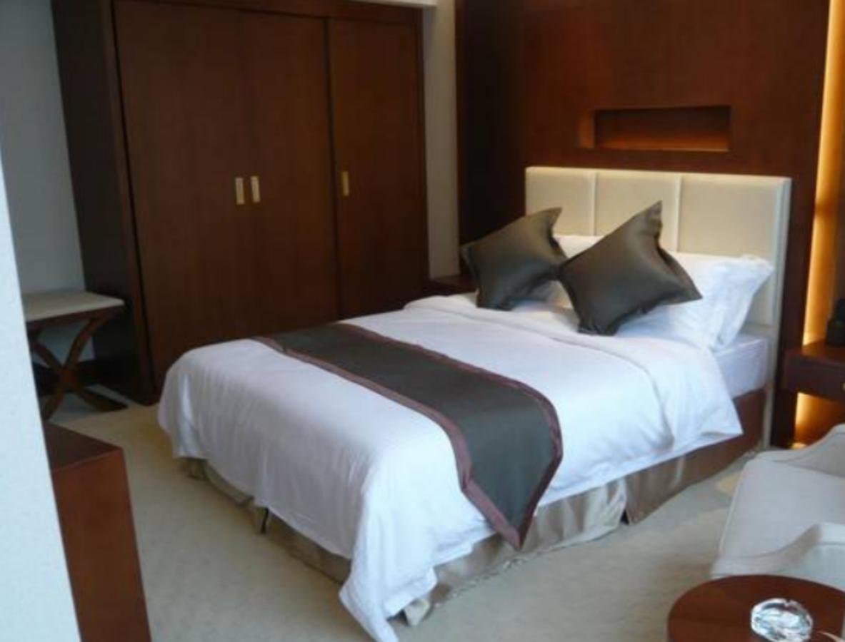 Noble Center Hotel Shanghai Esterno foto
