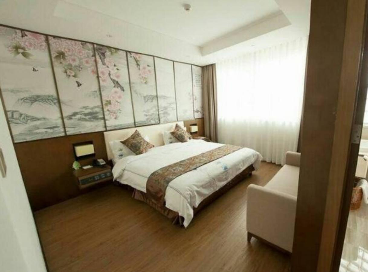 Noble Center Hotel Shanghai Esterno foto