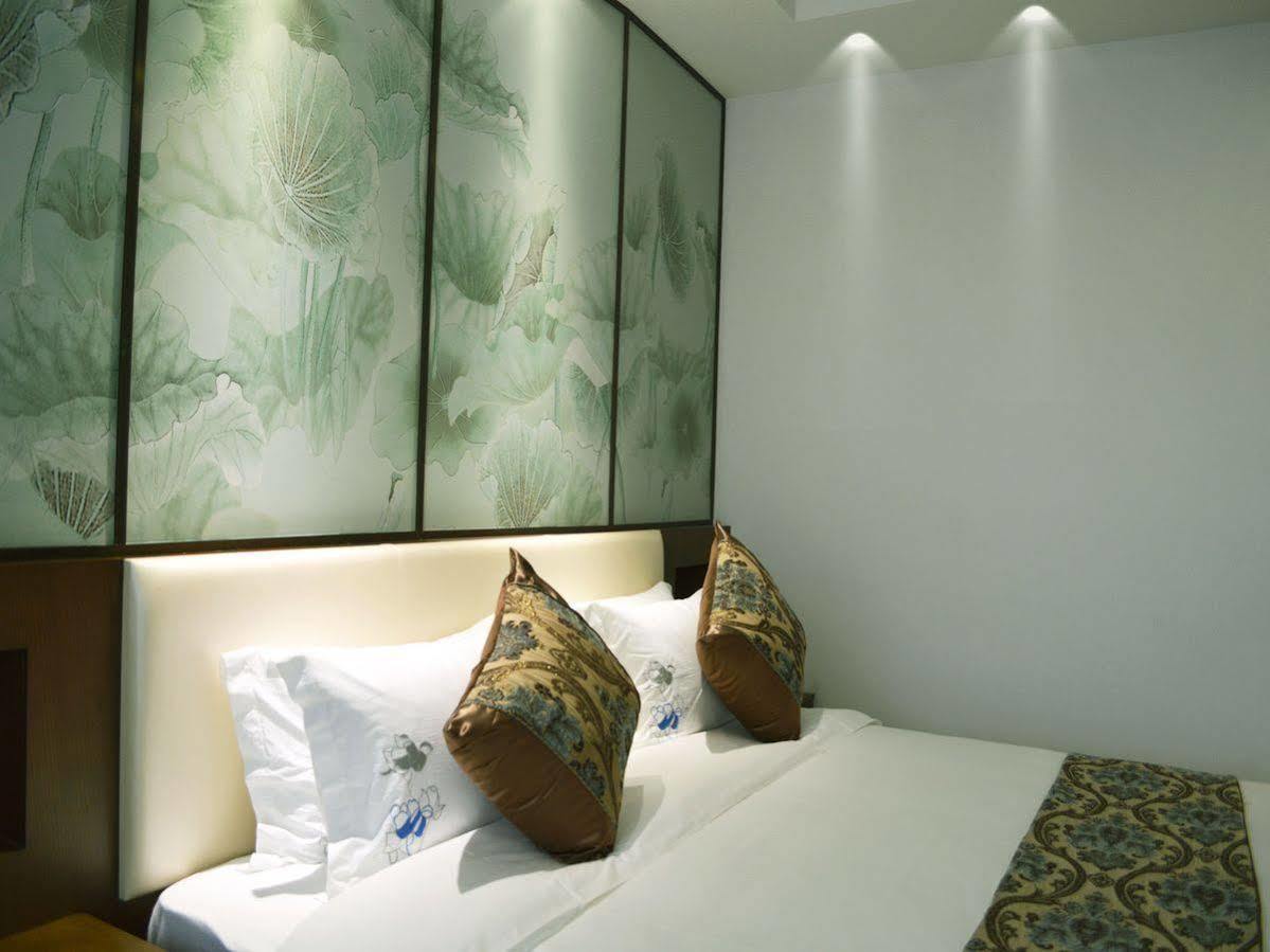Noble Center Hotel Shanghai Esterno foto